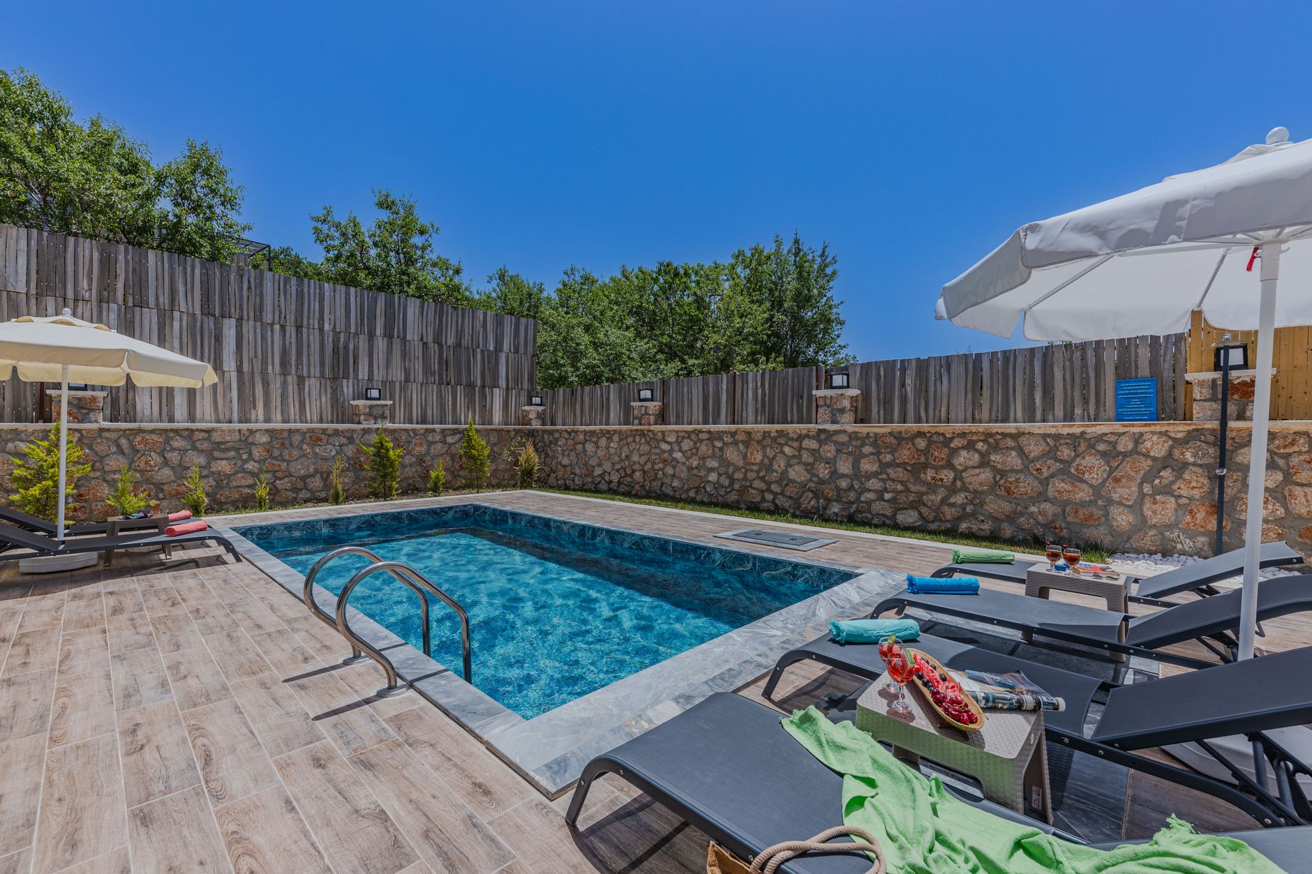 Fence Replacement — South Texas Fencing